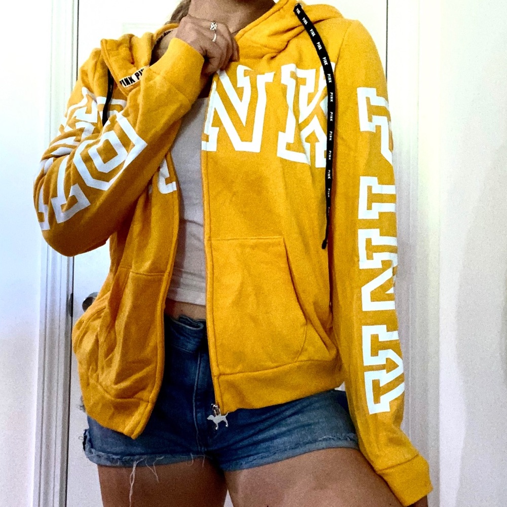 Sweatshirt by Pink